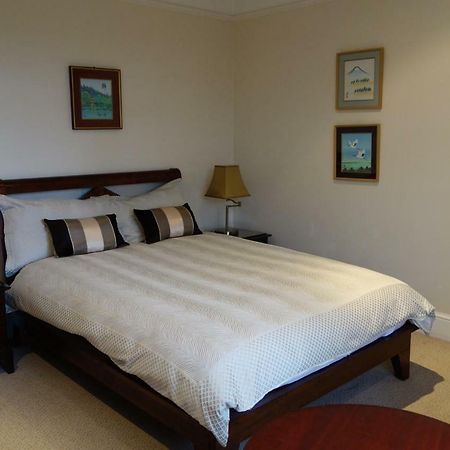 Hatsue Guest House Camberley Eksteriør bilde